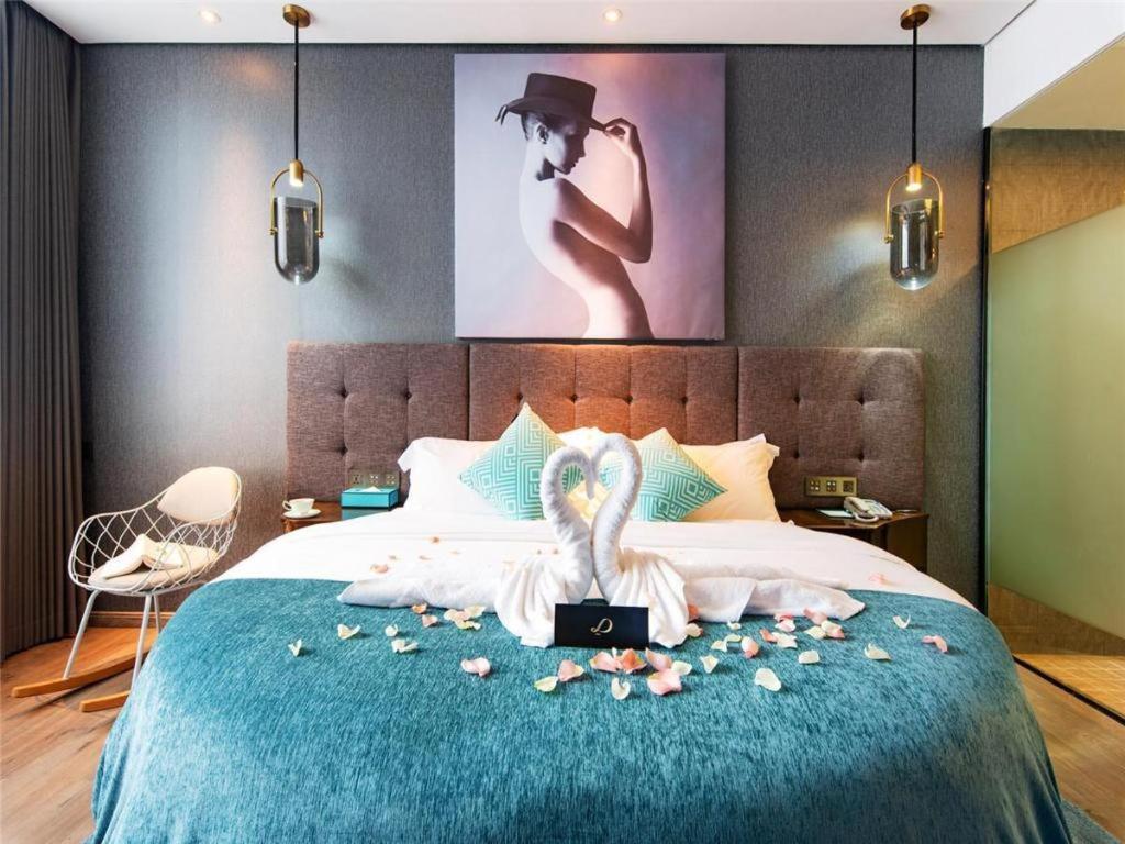 Xana Hotelle-Hotel Luzhou Baizitu Square Kültér fotó