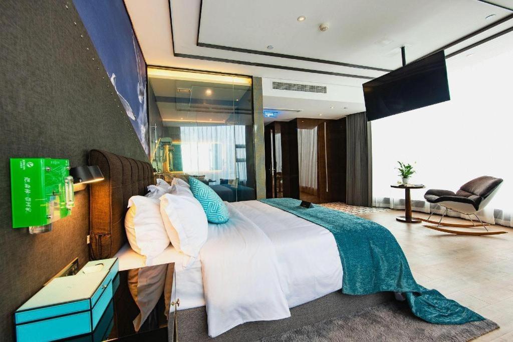 Xana Hotelle-Hotel Luzhou Baizitu Square Kültér fotó